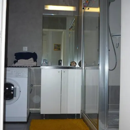 T3 De 70 M2 Idealement Situe Avec Garage Daire